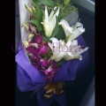QF0855-lilies hand bouquet flowers